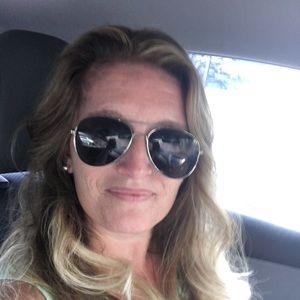 Meet your Posher, Ninicole